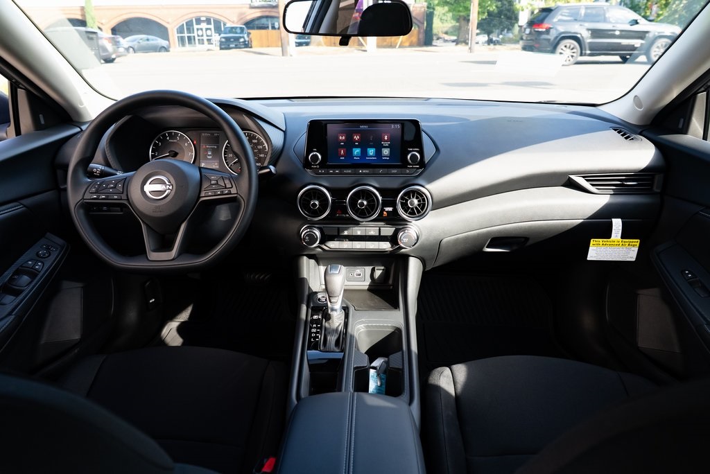 2025 Nissan Sentra S Image 15 of 26
