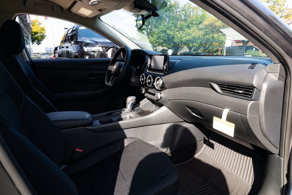 2025 Nissan Sentra S Image 26 of 26