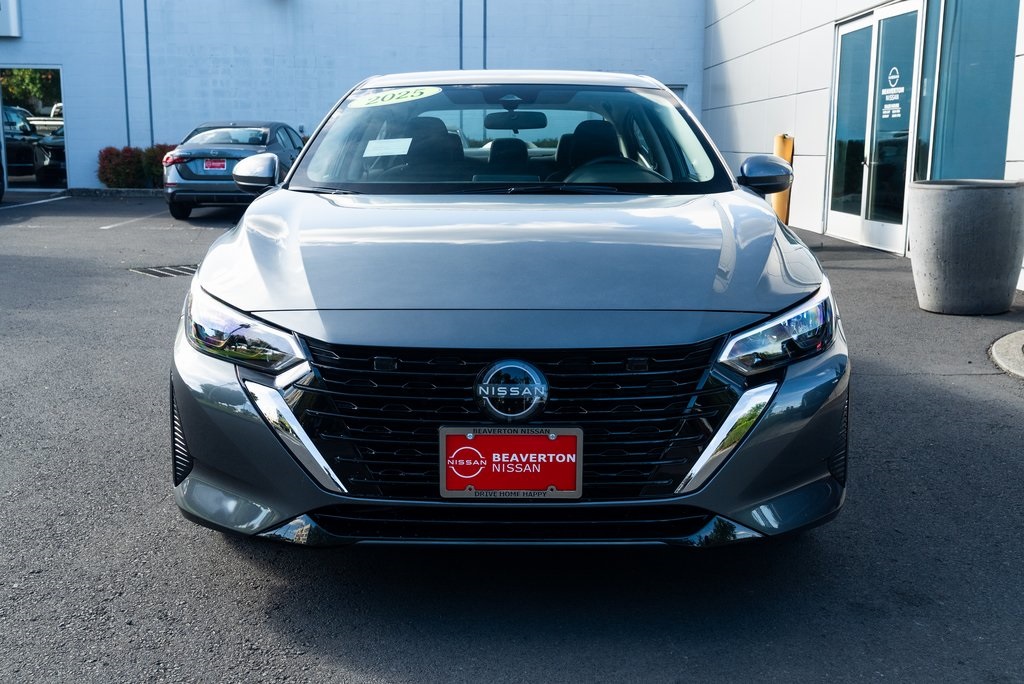 2025 Nissan Sentra S Image 2 of 26