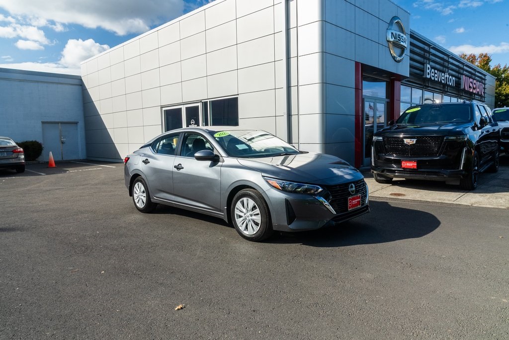 2025 Nissan Sentra S Image 4 of 26