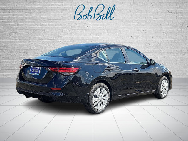 2025 Nissan Sentra S Image 3 of 17