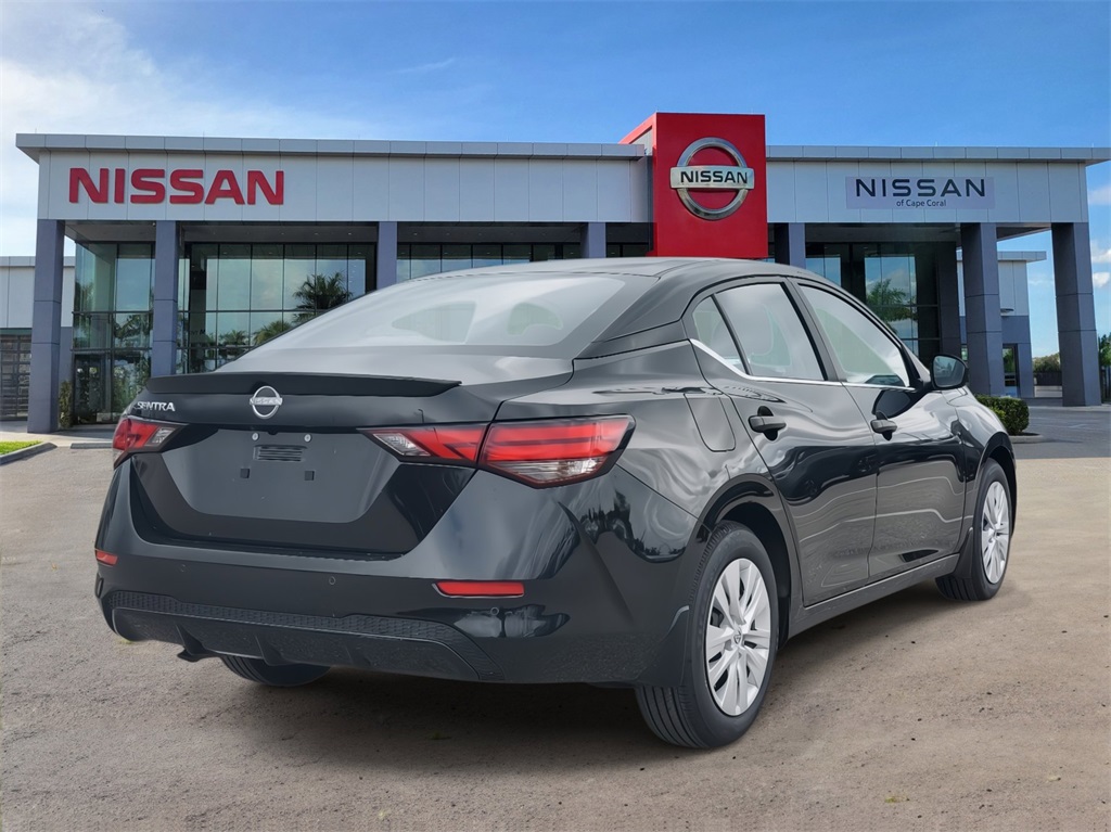Vehicle image 3 of 14