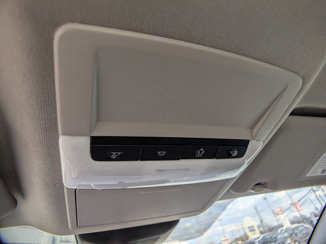 Vehicle image 19 of 25