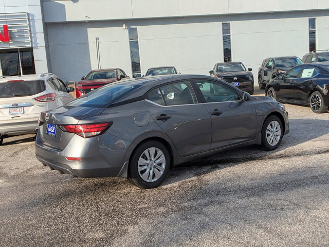 Vehicle image 5 of 25