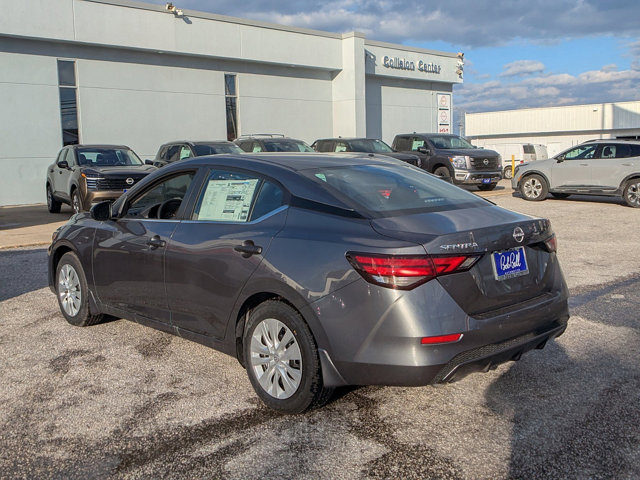 Vehicle image 7 of 25
