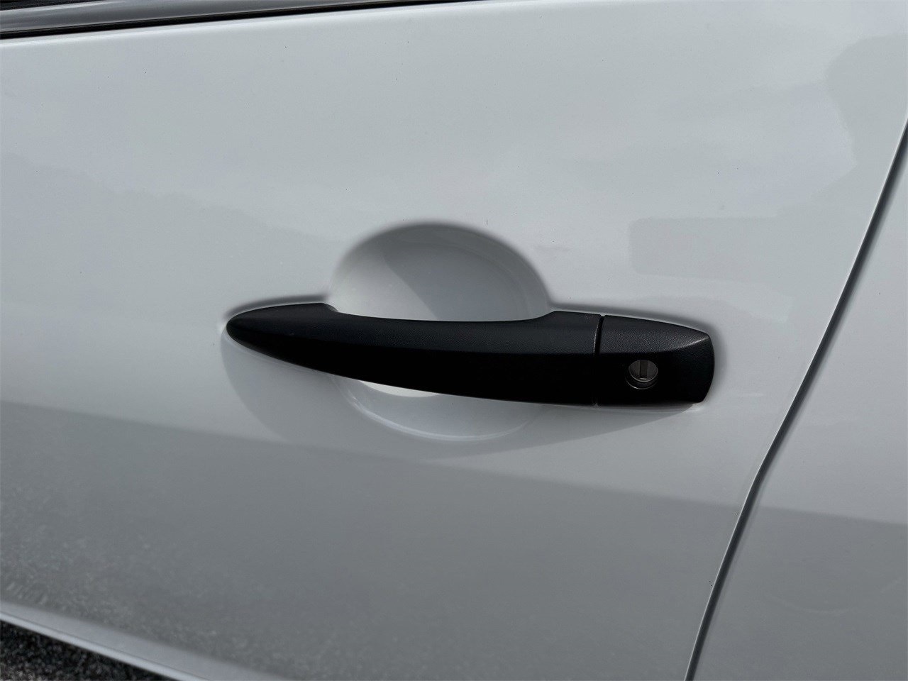 Vehicle image 29 of 36