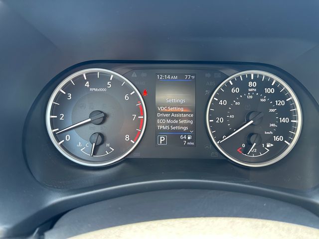 Vehicle image 17 of 20