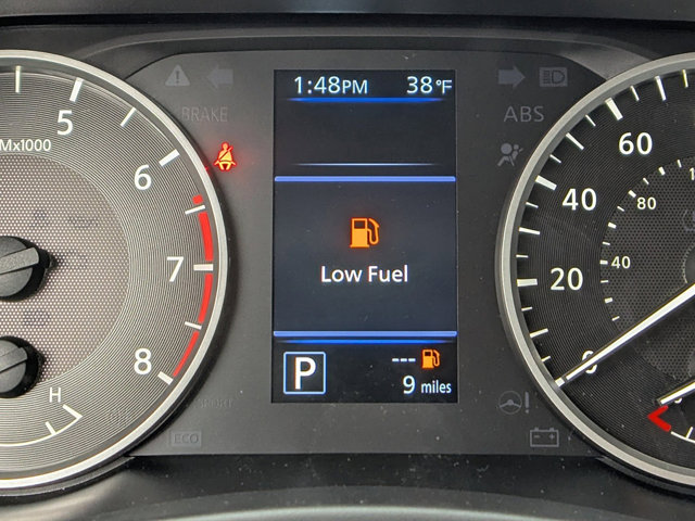 Vehicle image 16 of 25