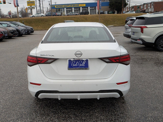 Vehicle image 7 of 25