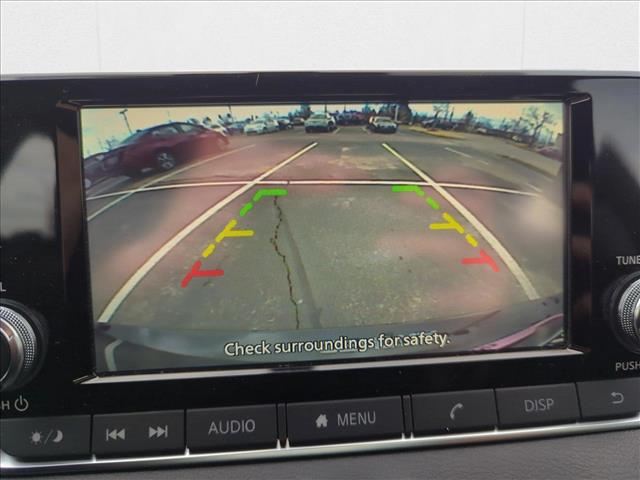 Vehicle image 13 of 20