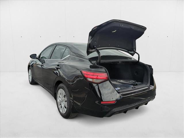 Vehicle image 6 of 20
