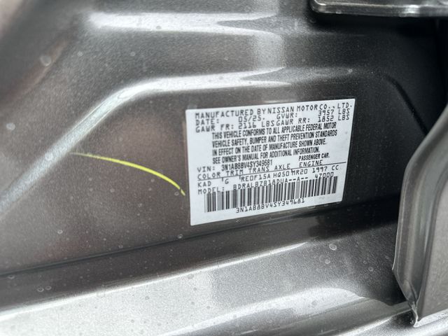 Vehicle image 28 of 35