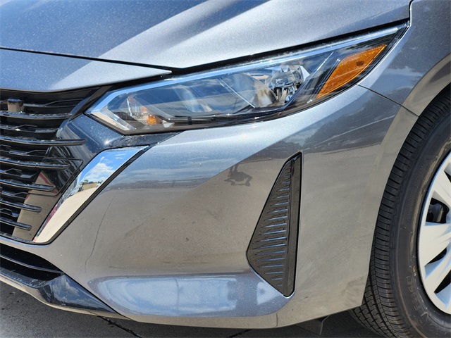 Vehicle image 21 of 22