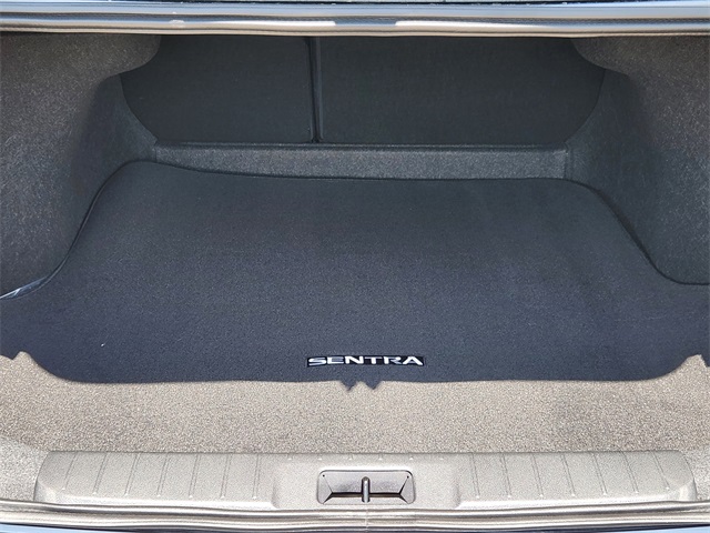 Vehicle image 8 of 22