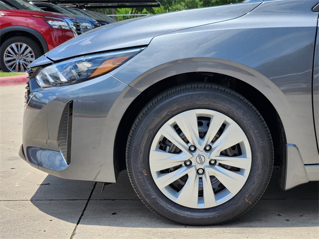 Vehicle image 7 of 22
