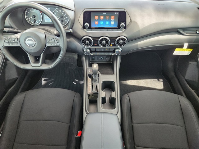Vehicle image 12 of 22