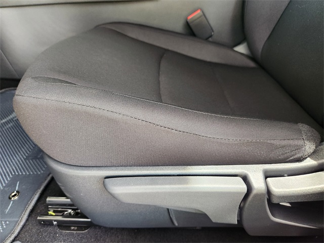 Vehicle image 20 of 22