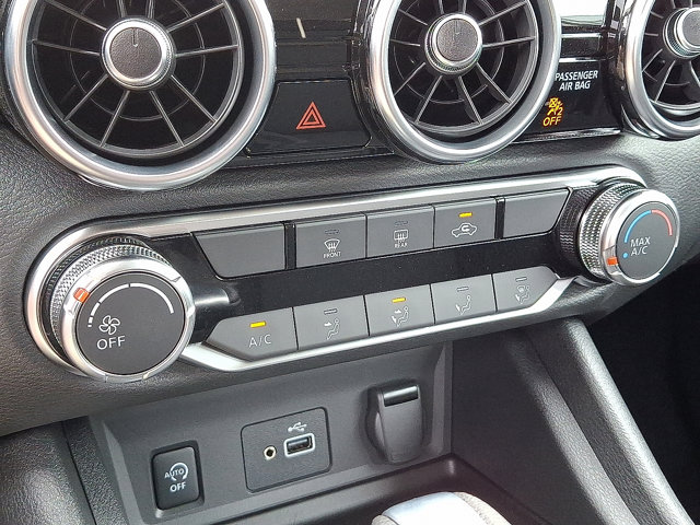 2025 Nissan Sentra S Image 17 of 17