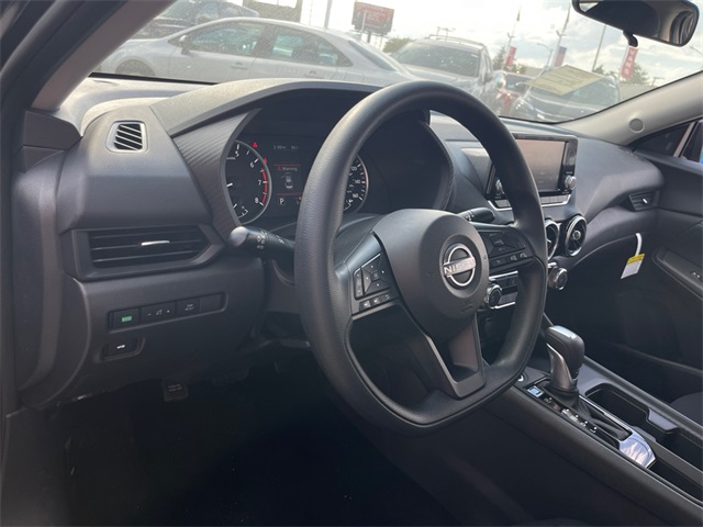 2025 Nissan Sentra S Image 15 of 23
