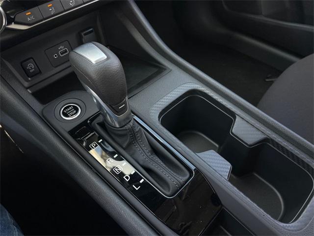 2025 Nissan Sentra S Image 18 of 23
