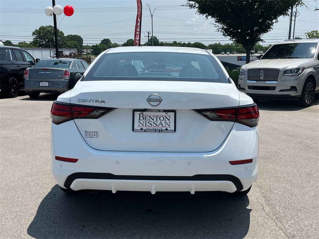 Vehicle image 6 of 41