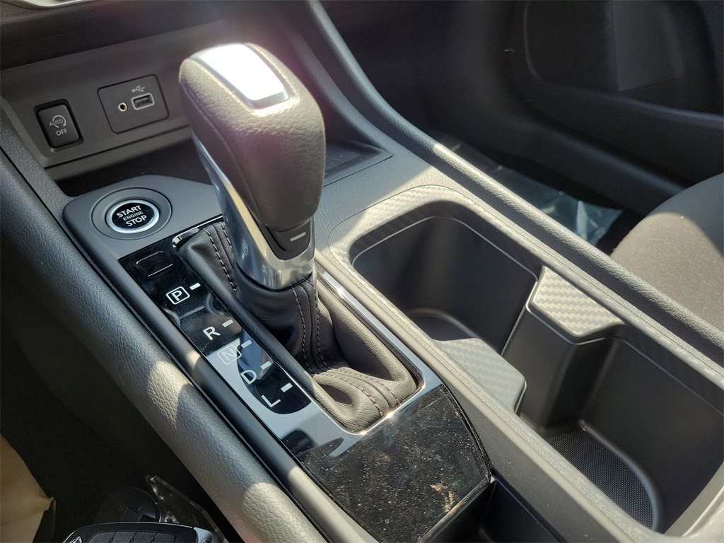Vehicle image 11 of 11