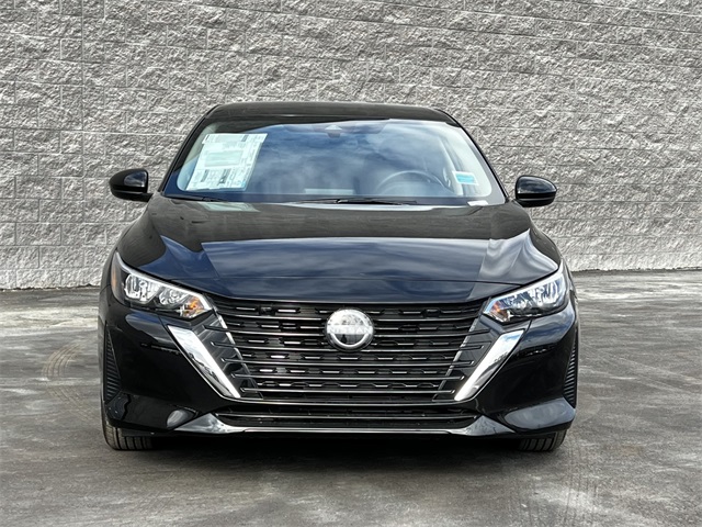 2025 Nissan Sentra S Image 2 of 28