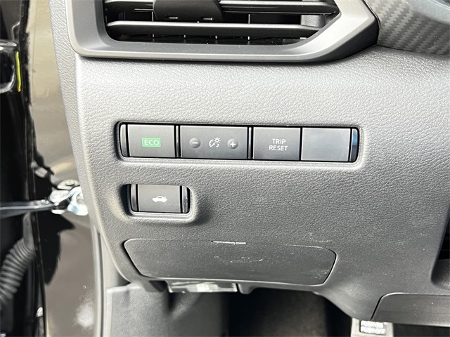 2025 Nissan Sentra S Image 12 of 28