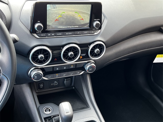 2025 Nissan Sentra S Image 18 of 28