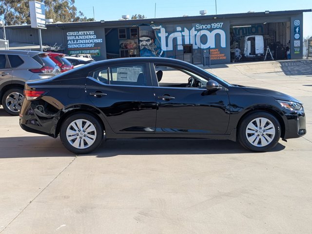 Vehicle image 4 of 22