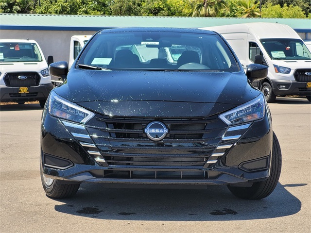 Vehicle image 1 of 10
