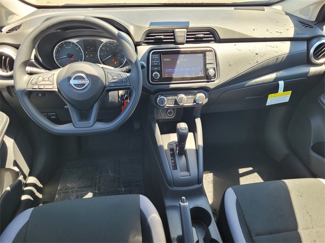 Vehicle image 7 of 10