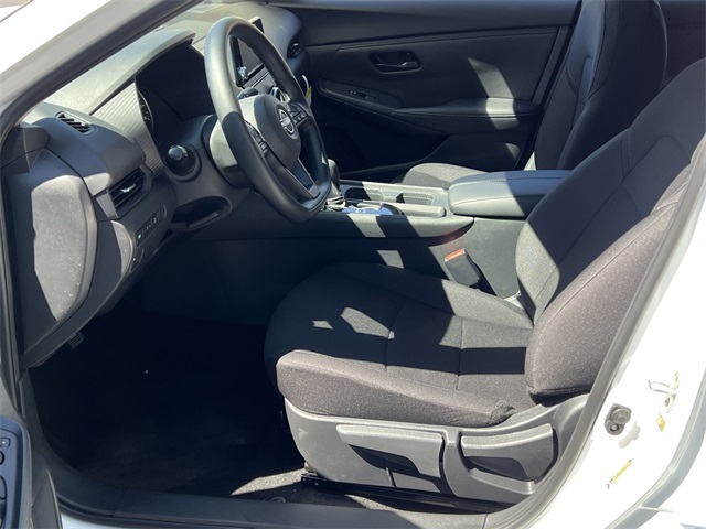 2025 Nissan Sentra S Image 15 of 28