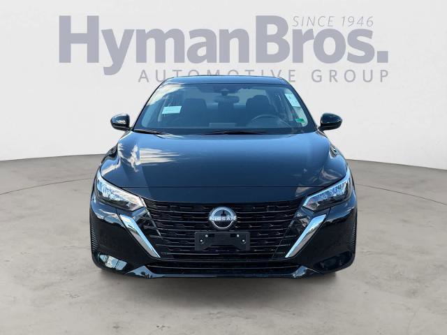 2025 Nissan Sentra S Image 2 of 21