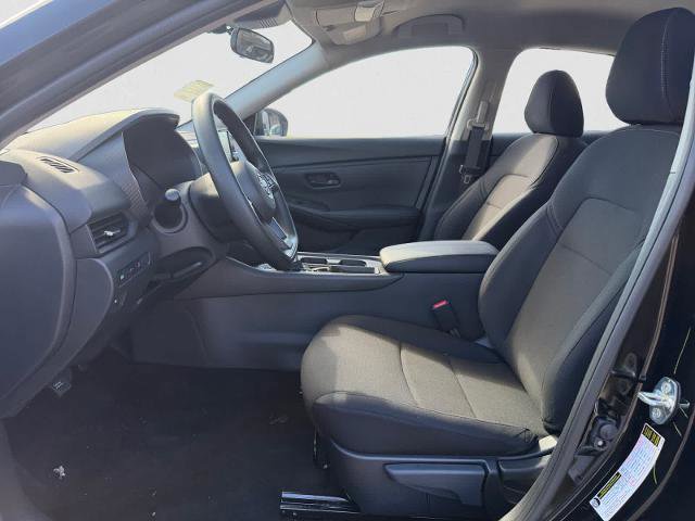 2025 Nissan Sentra S Image 12 of 21