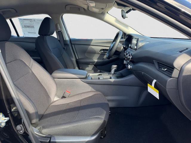 2025 Nissan Sentra S Image 13 of 21