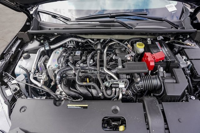 2025 Nissan Sentra S Image 7 of 30