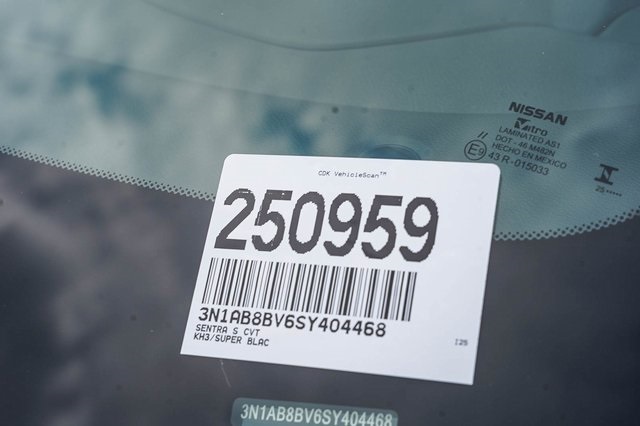 2025 Nissan Sentra S Image 24 of 30