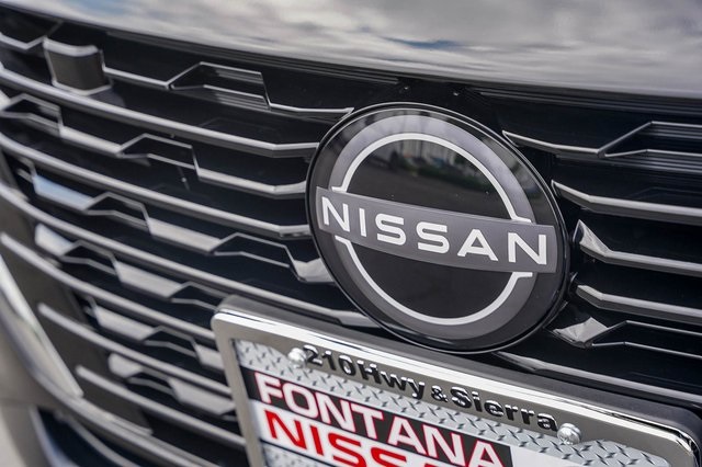 2025 Nissan Sentra S Image 25 of 30