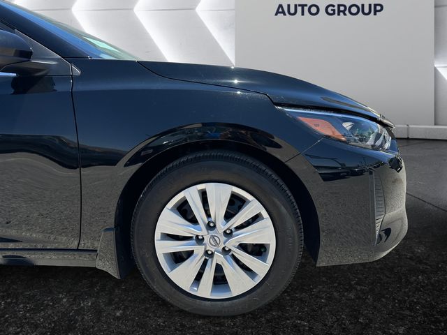 Vehicle image 9 of 20