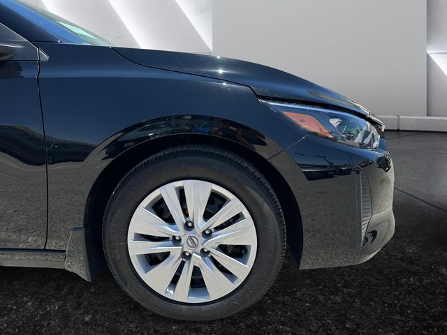 Vehicle image 8 of 20