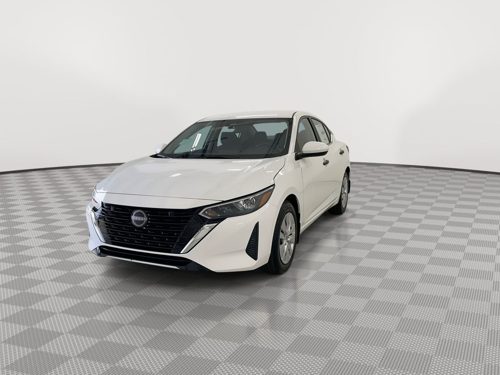 2025 Nissan Sentra S Image 2 of 27
