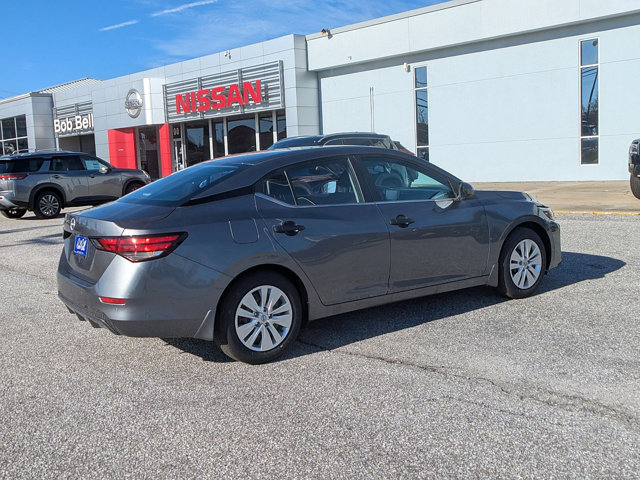 Vehicle image 5 of 26