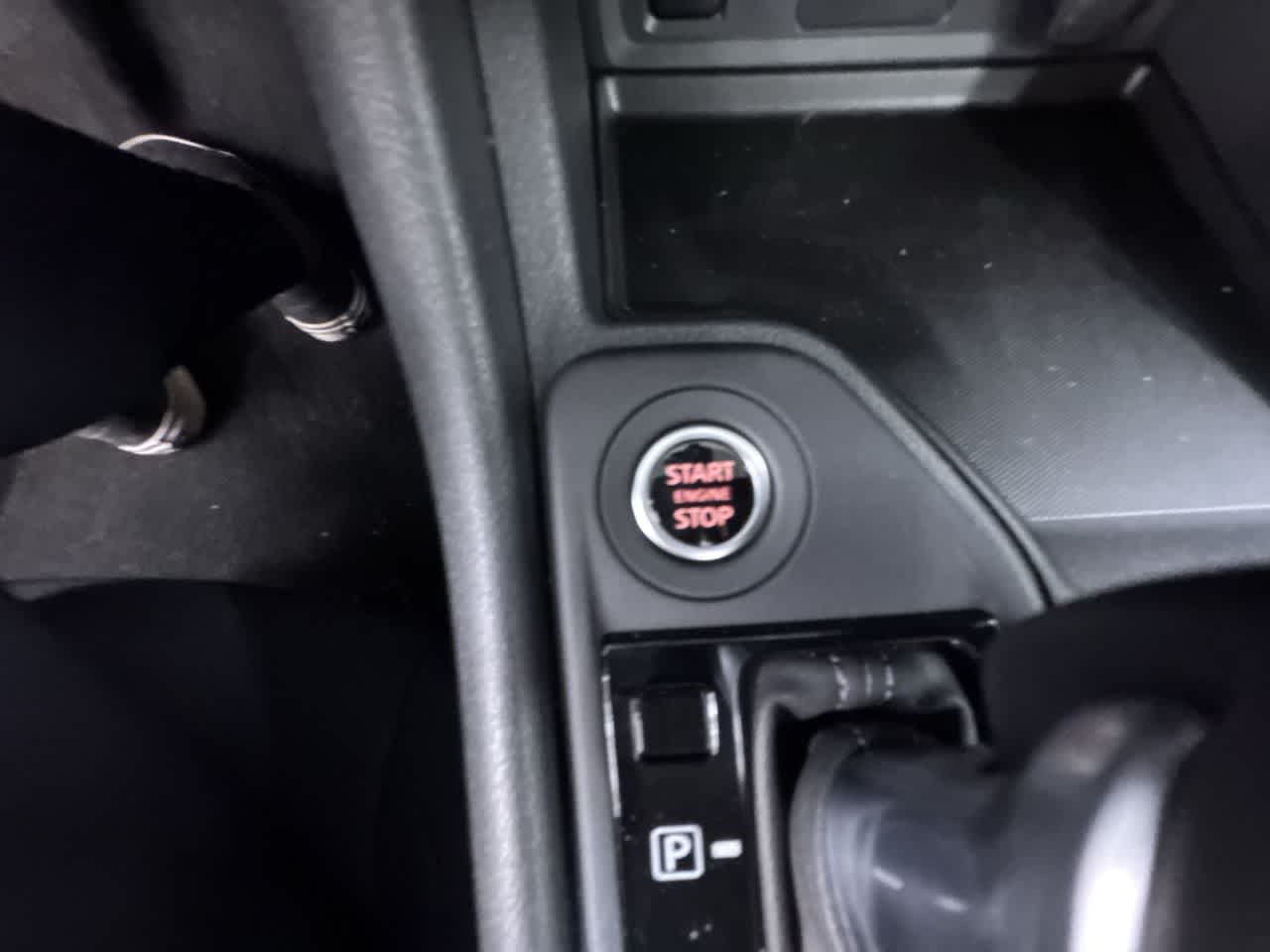 Vehicle image 26 of 41