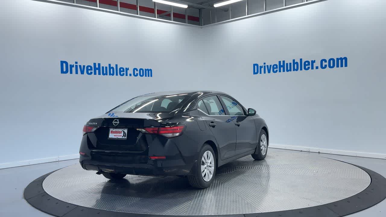 Vehicle image 6 of 41