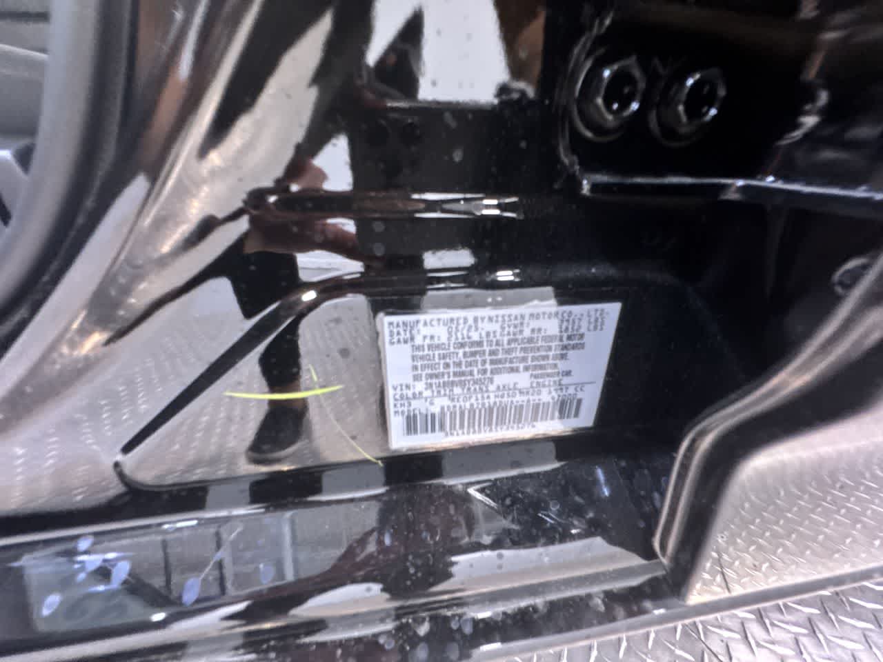 Vehicle image 27 of 41