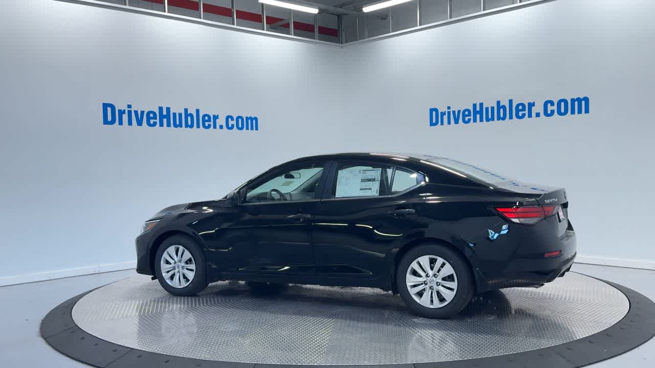 Vehicle image 7 of 41