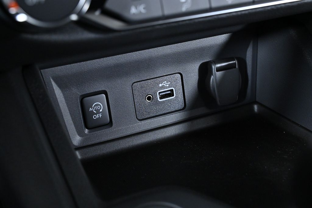 2025 Nissan Sentra S Image 26 of 26