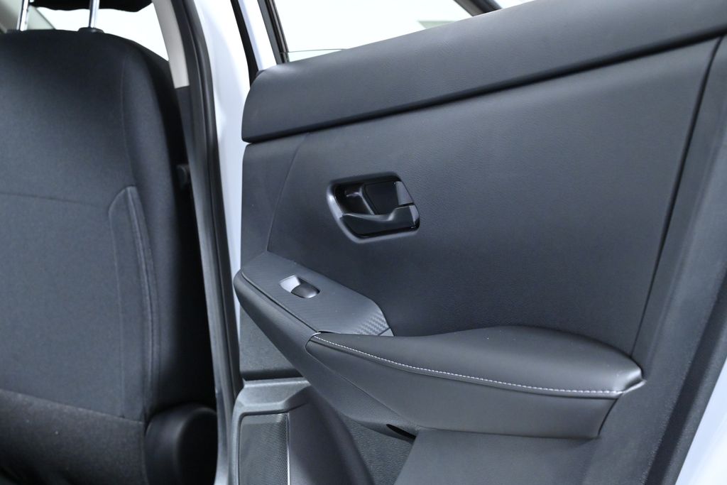 2025 Nissan Sentra S Image 12 of 26