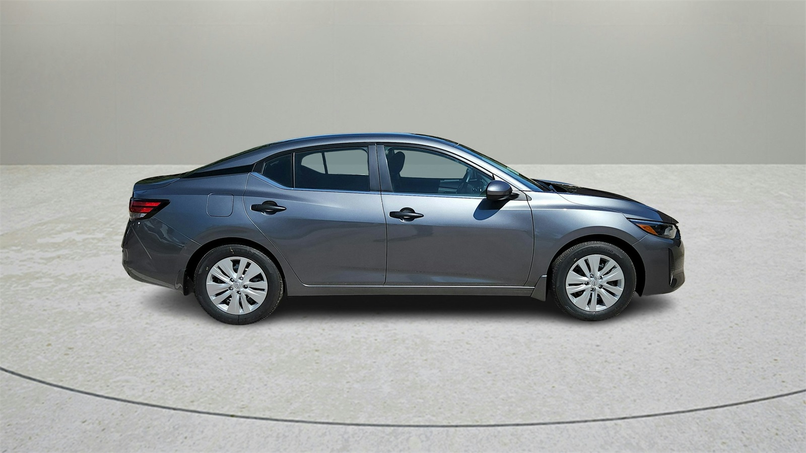 Vehicle image 4 of 21